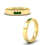 Load image into Gallery viewer, 3-stone-round-emerald-channel-set-mens-wedding-ring-in-yellow-gold-fdm10340rogemgrangle3-nl-yg