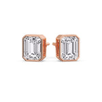 Load image into Gallery viewer, Stud Earring Emerald Diamond Bezel