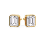 Load image into Gallery viewer, Stud Earring Emerald Diamond Bezel