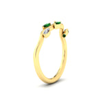 Load image into Gallery viewer, delicate-vine-wedding-emerald-band-in-yellow-gold-fdens11510bgemgrangle2-nl-yg?v=1757570932