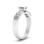 Load image into Gallery viewer, Emerald Cut Luxury Engagement Ring