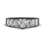 Load image into Gallery viewer, Heart Shaped Luxurious Engagement Ring