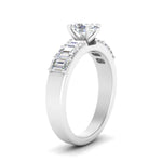 Load image into Gallery viewer, Oval Cut Luxurious Engagement Ring