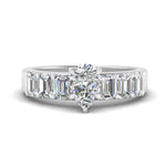 Load image into Gallery viewer, Pear Cut Luxurious Engagement Ring