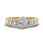 Load image into Gallery viewer, Pear Cut Luxurious Engagement Ring