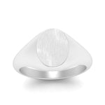 Load image into Gallery viewer, Pinky Oval Signet Ring