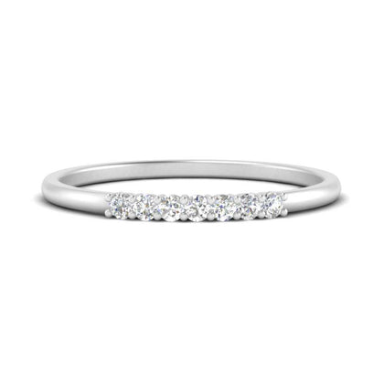 round-diamond-stacking-wedding-band-in-rose-gold-FD122844B2ANGLE3-NL-RG.jpg