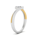 Load image into Gallery viewer, two-tone-round-cut-solitaire-ring-in-yellow-gold-FDENS2204TRORANGLE2-NL-YG
