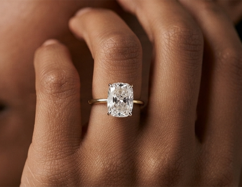 How to Choose the Perfect Engagement Ring Metal for Your Skin Tone