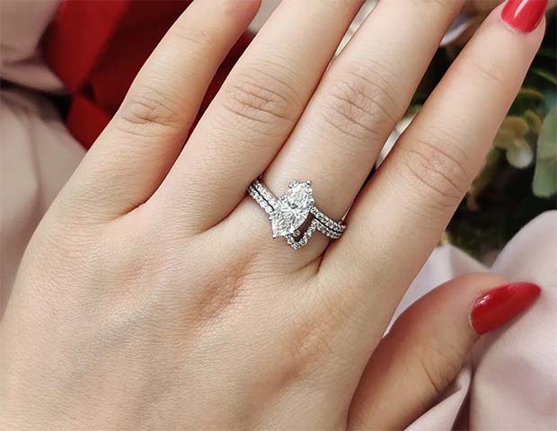 Popular Engagement Ring Sets style=