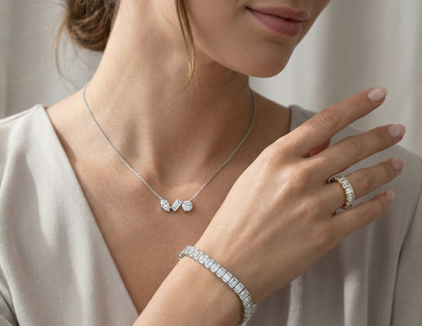 Which Metal Is Best for Sensitive Skin? A Detailed Jewelry Guide