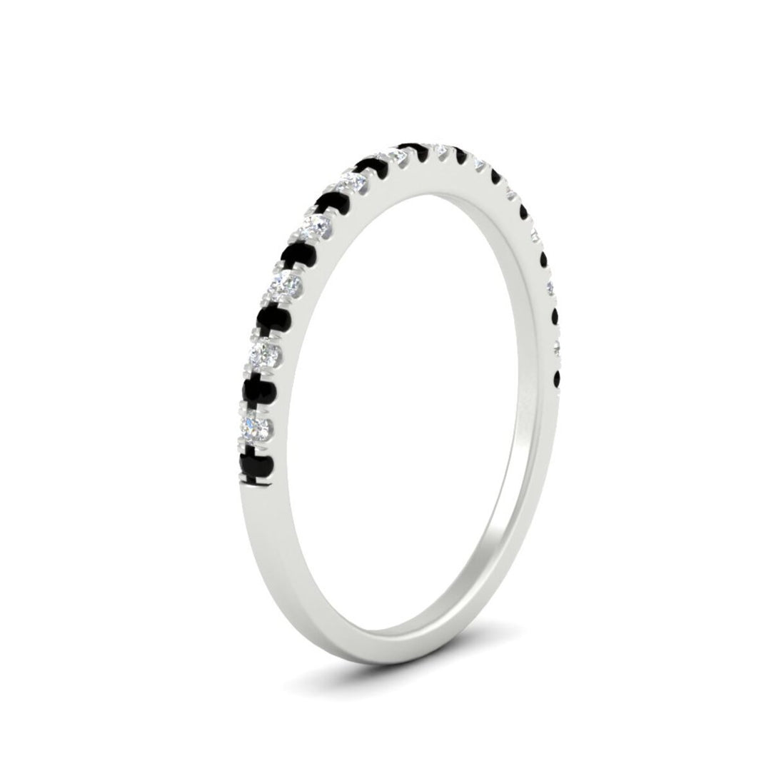 0.25-carat-round-black-diamond-wedding-ring-in-white-gold-FD8370GBLACKANGLE2-0.25CT-NL-WG.jpg