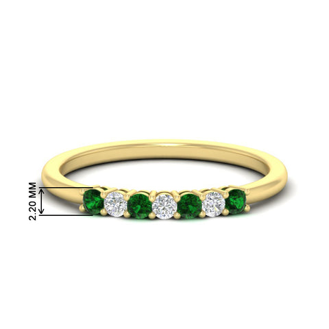 0.25-carat-round-emerald-7-stone-wedding-band-in-yellow-gold-FD8008B7GEMGR-0.25CT-NL-YG-HW