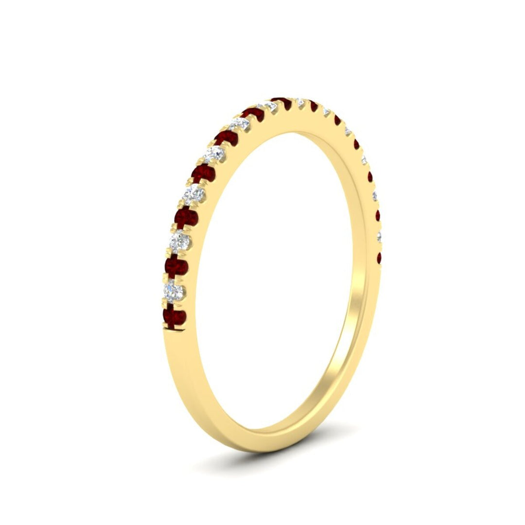 0.25-carat-round-ruby-wedding-ring-in-yellow-gold-FD8370GRUDRANGLE2-0.25CT-NL-YG.jpg