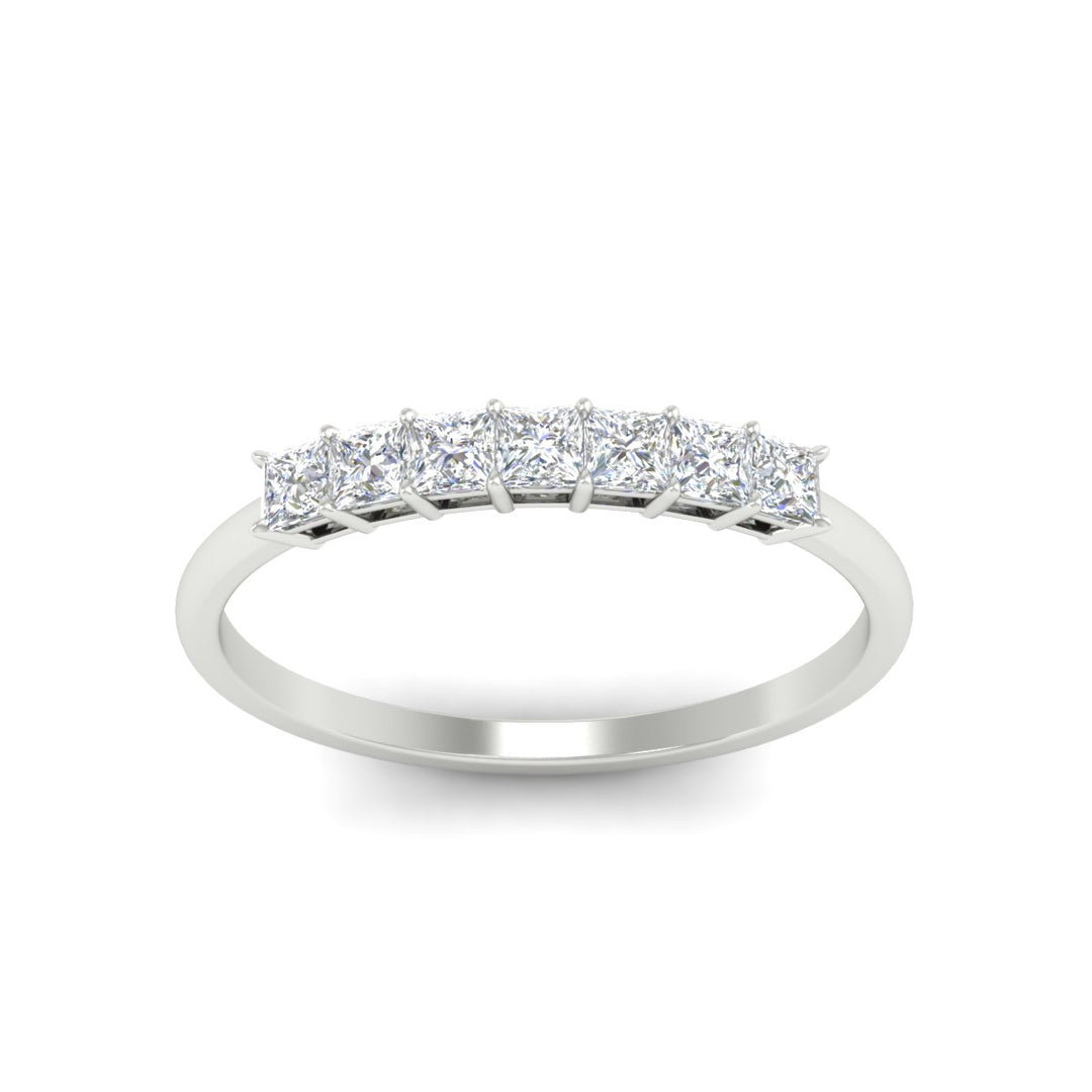 https://cdn.fascinatingdiamonds.com/FDWB179/0.50-carat-Princess-cut-7-stone-diamond-wedding-band-in-white-gold-fdwb179prangle5-0.50ct-nl-wg.jpg