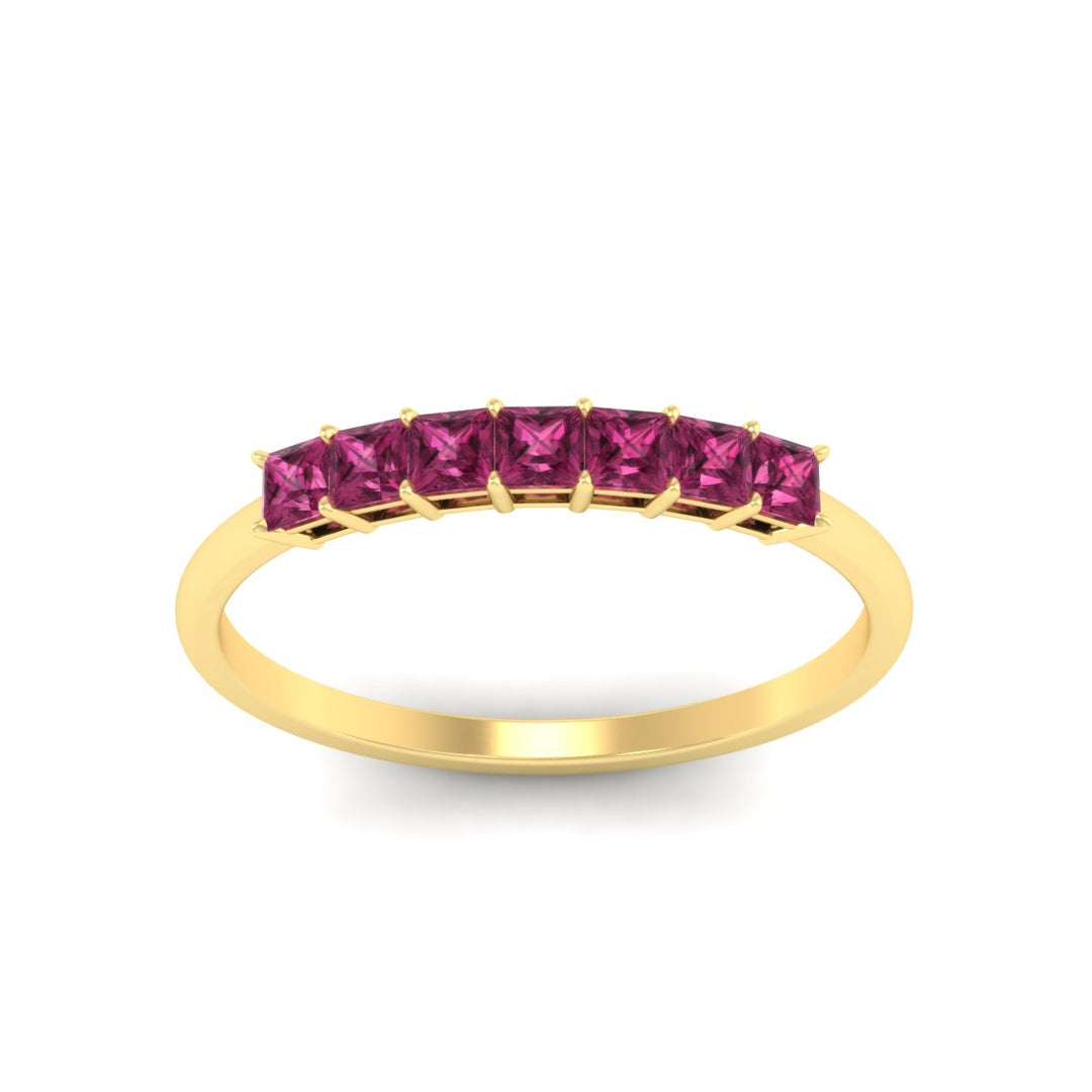 https://cdn.fascinatingdiamonds.com/FDWB179/0.50-carat-Princess-cut-7-stone-pink-sapphire-wedding-band-in-yellow-gold-fdwb179prgsadrpiangle5-0.50ct-nl-yg.jpg