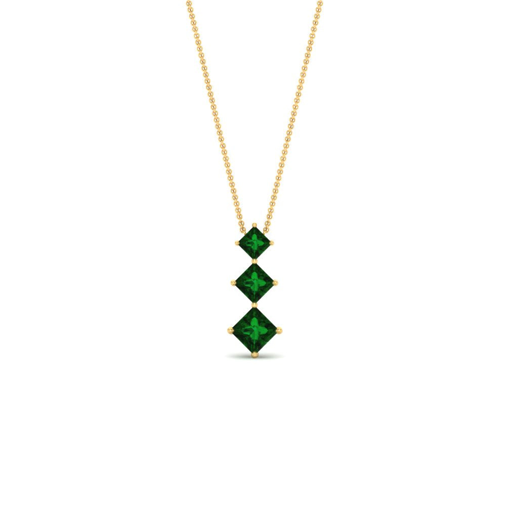 0.50-carat-princess-cut-3-stone-emerald-pendant-in-FDPD854GEMGRANGLE1-0.50CT-NL-YG