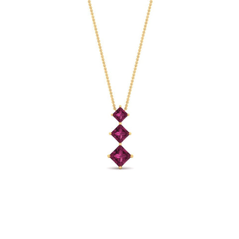 0.50-carat-princess-cut-3-stone-pink-sapphire-pendant-in-FDPD854GSADRPIANGLE1-0.50CT-NL-YG