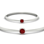 Load image into Gallery viewer, Minimalist Solitaire Bangle Bracelet
