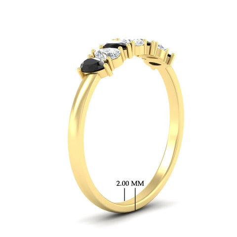 https://cdn.fascinatingdiamonds.com/fdwb8008/0.75-carat-terdrop-seven-stone-wedding-black-diamond-band-in-yellow-gold-fdwb8008pegblackangle2-0.75ct-nl-yg-hw.jpg