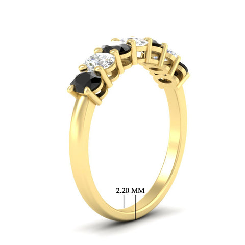 1-carat-7-stone-oval-black-diamond-classic-wedding-band-in-yellow-gold-fdwb8008ovblackangle2-1.00ct-nl-yg-hw.jpg
