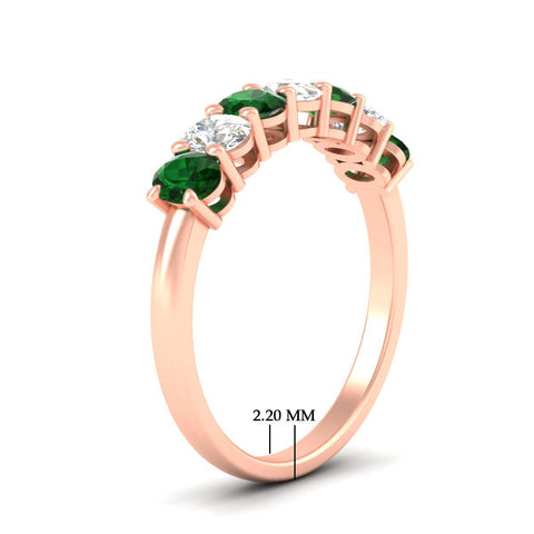 1-carat-7-stone-oval-emerald-classic-wedding-band-in-rose-gold-fdwb8008ovgemgrangle2-1.00ct-nl-rg-hw.jpg