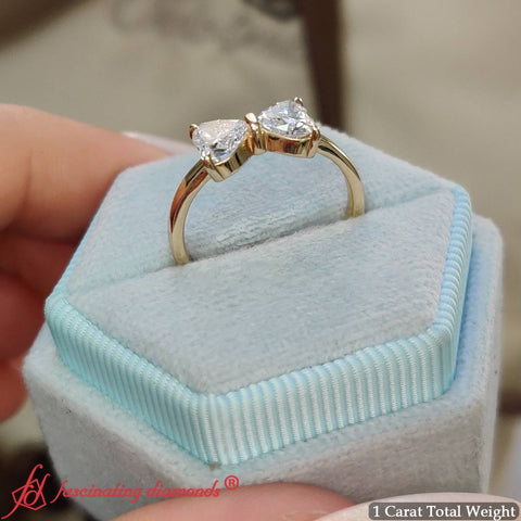 1-carat-diamond-heart-bow-ring-in-yellow-gold-FD8238-9