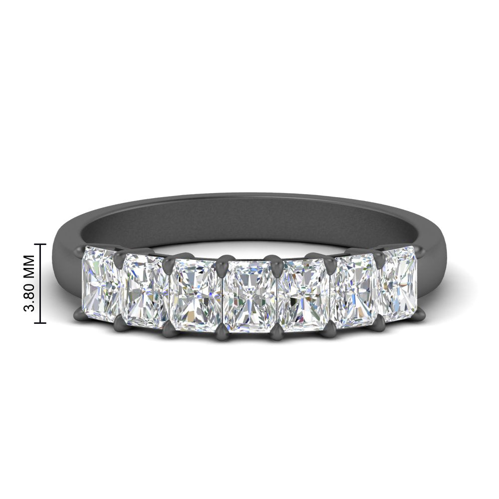1-carat-radiant-cut-seven-stone-diamond-wedding-band-in-black-gold-FD8008RAB-1.00CT-NL-BG-HW