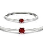 Load image into Gallery viewer, Simple Solitaire Bangle Bracelet
