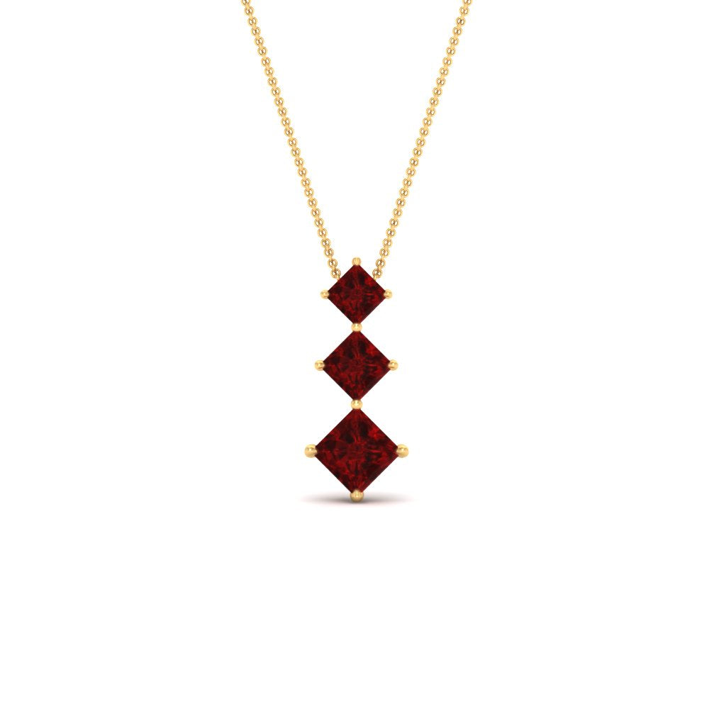 1-carat-three-stone-princess-cut-ruby-pendant-in-FDPD854GRUDRANGLE1-1.00CT-NL-YG