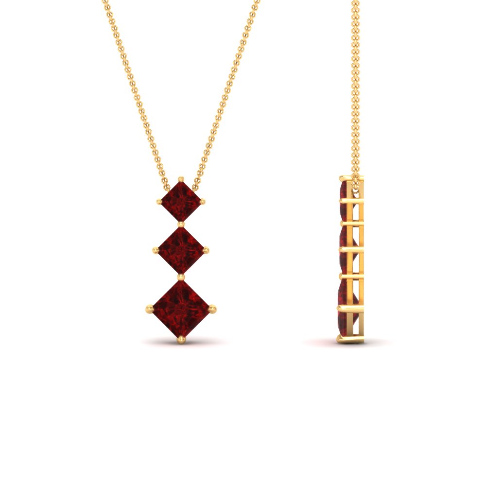 1-carat-three-stone-princess-cut-ruby-pendant-in-FDPD854GRUDRANGLE1-1.00CT-NL-YG