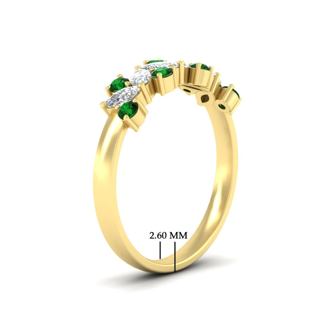 1-ct-vintage-emerald-wedding-bands-for-women-in-yellow-gold-fdw2308gemgrangle2-1.00ct-nl-yg-hw