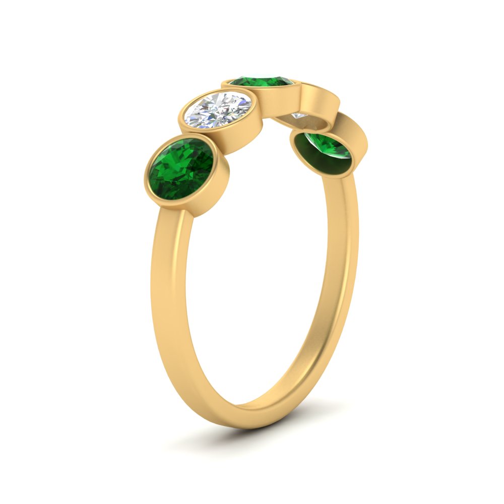 1.25-carat-bezel-set-5-round-emerald-wedding-ring-in-FD10558B-0.25CTGEMGR-NL-YG