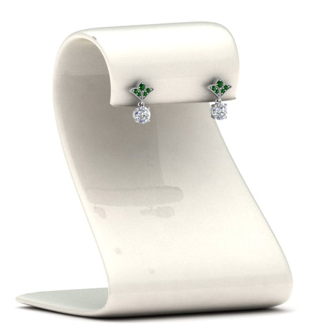 1.5-ct.-round-vintage-look-diamond-earring-with-emerald-in-950-Platinum-FDEAR8425-0.75CTGEMGR-NL-WG