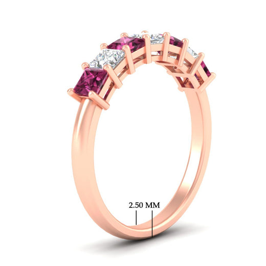 1.50-carat-basket-set-princess-cut-pink-sapphire-ring-in-rose-gold-fdwb8008prgsadrpiangle2-1.50ct-nl-rg-hw?v=1773724500