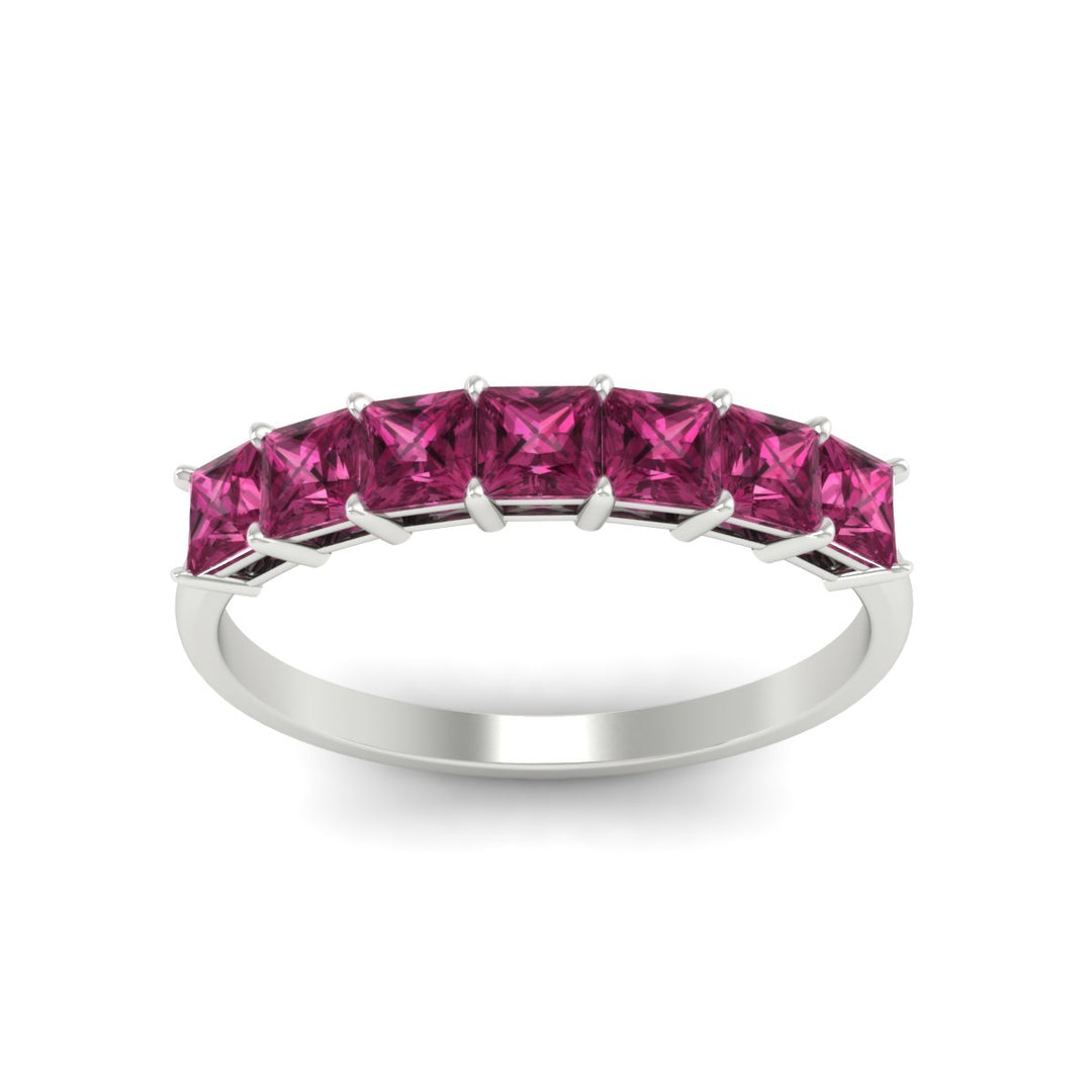 1.50-carat-basket-set-princess-cut-pink-sapphire-ring-in-white-gold-fdwb179prgsadrpiangle5-1.50ct-nl-wg.jpg