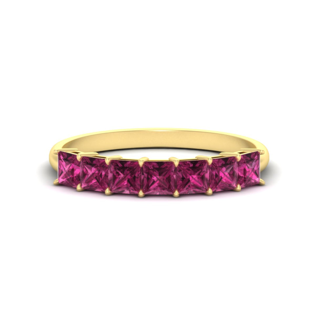1.50-carat-basket-set-princess-cut-pink-sapphire-ring-in-yellow-gold-fdwb179prgsadrpisleep-1.50ct-nl-yg.jpg