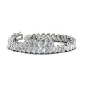 Thumbnail 26 - 14.40-carat-emerald-diagonal-tennis-bracelet-in-white-gold-fdbrc11518angle4-14-40-ct-nl-wg.jpg?v=1764931836