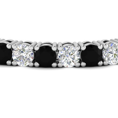 15-ct.exclusive-diamond-tennis-bracelet-with-black-diamond-in-white-gold-FDBRC8635ROGBLACKANGLE5-15.00_20CT-NL-WG
