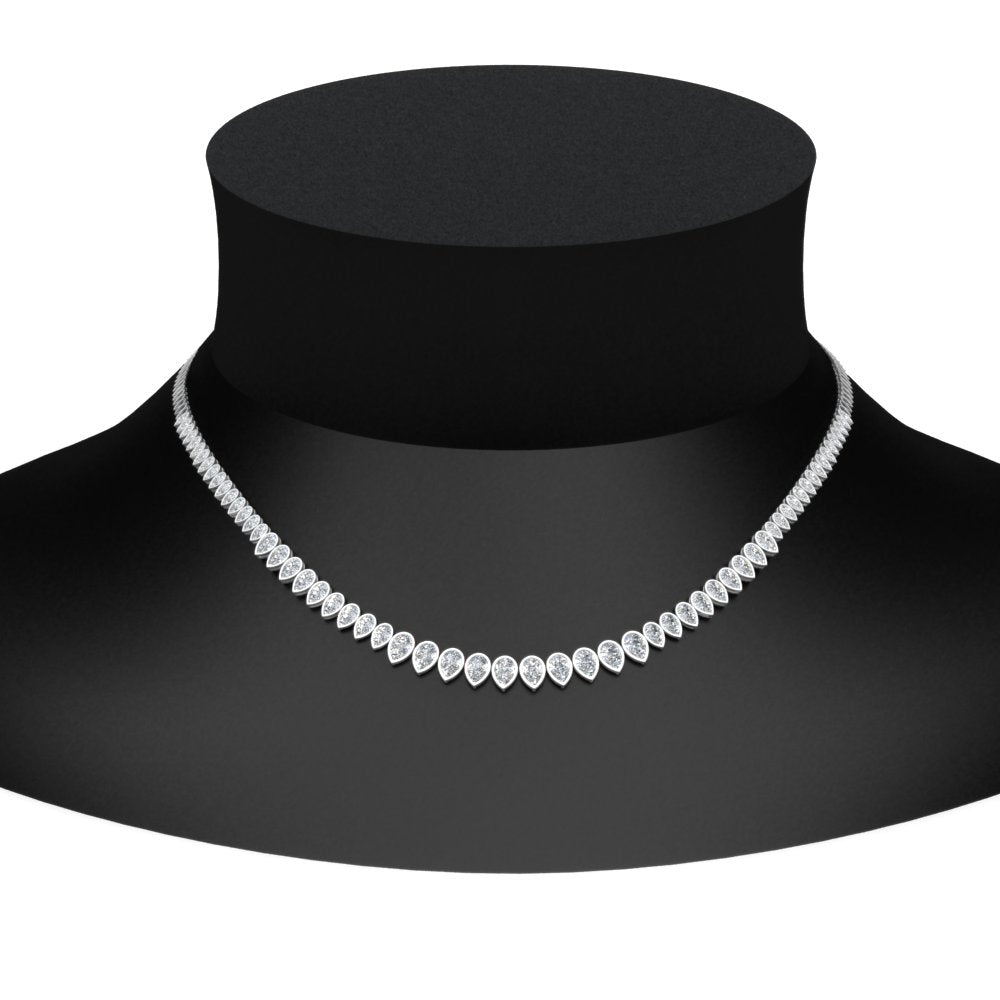 18-ct.-diamond-graduated-tennis-necklace-in-FDNK10586-NL-WG