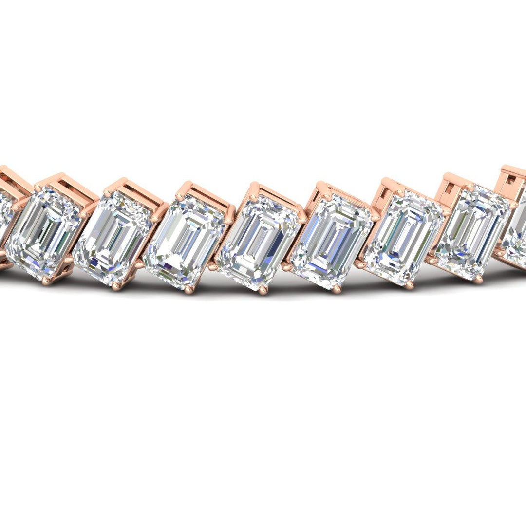 19.20-carat-emerald-diagonal-tennis-bracelet-in-rose-gold-fdbrc11518angle5-19-20-ct-nl-rg.jpg?v=1764932068