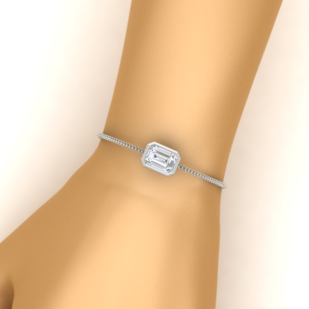 2 Carat Bezel Set Emerald Chain Bracelet