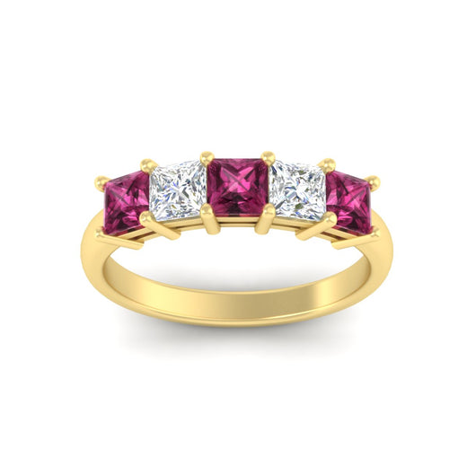 2-carat-princess-cut-five-stone-pink-sapphire-anniversary-ring-in-yellow-gold-fdwb8008prgsadrpiangle5-2.00ct-nl-yg.jpg
