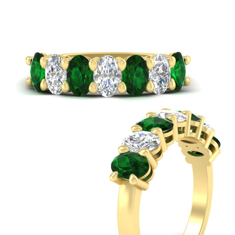 2-carat-seven-stone-oval-cut-emerald-wedding-band-in-yellow-gold-fdwb8008ovgemgrangle3-2.00ct-nl-yg.jpg