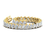 Load image into Gallery viewer, 24-carat-emerald-diagonal-tennis-bracelet-in-yellow-gold-fdbrc11518angle4-6.00x4.00-nl-yg.jpg?v=1764932190
