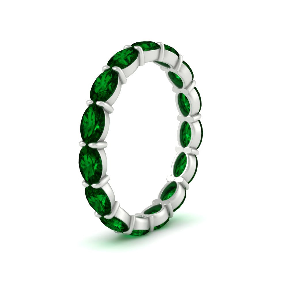 3-carat-oval-emerald-eternity-ring-in-white-gold-FDEWB8425OVGEMGRANGLE2-3.00CT-NL-WG