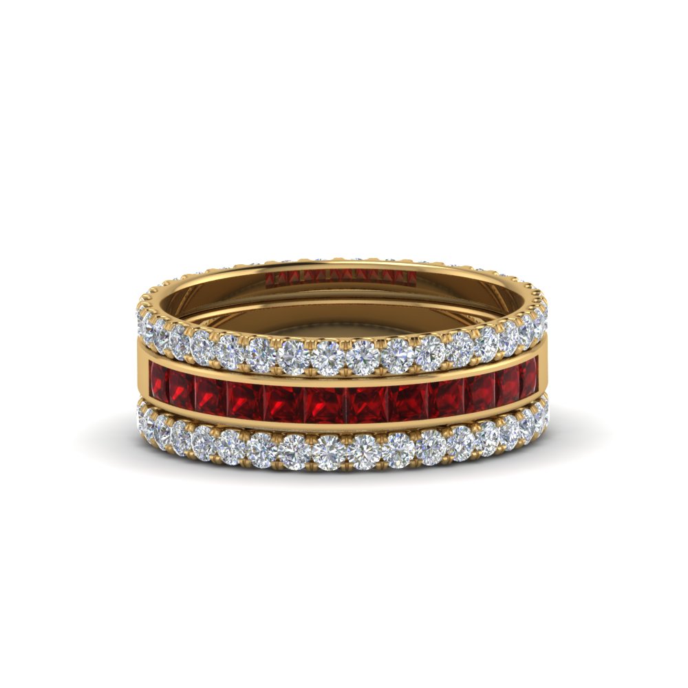 3-piece-stackable-eternity-band-with-ruby-in-18K-yellow-gold-FD8422BGRUDR-NL-YG.jpg