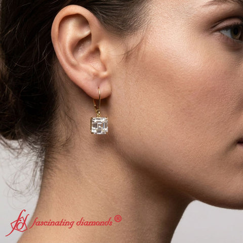 4-carat-asscher-cut-leverback-drop-earrings-in-yellow-gold-fdear11236as-model