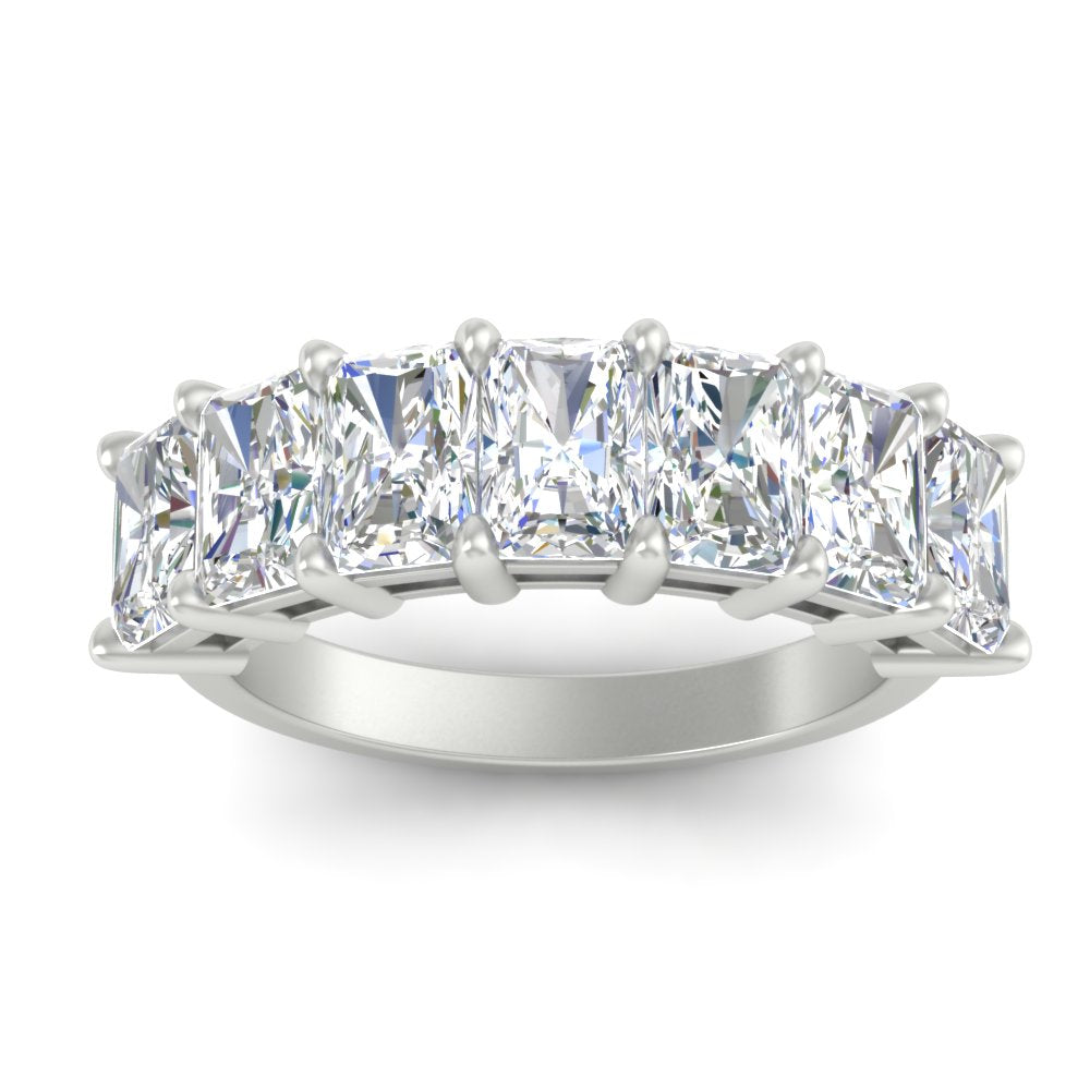 4-carat-radiant-cut-wedding-anniversary-ring-in-white-gold-FD8008RABANGLE5-4.00CT-NL-WG