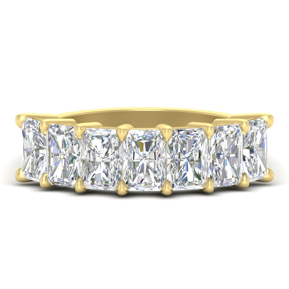 4-carat-radiant-cut-wedding-anniversary-ring-in-yellow-gold-FD8008RAB-4.00CT-NL-YG
